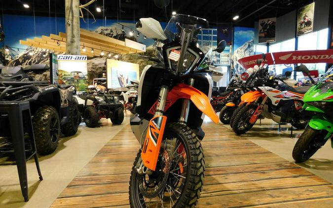 2024 KTM 890 Adventure R