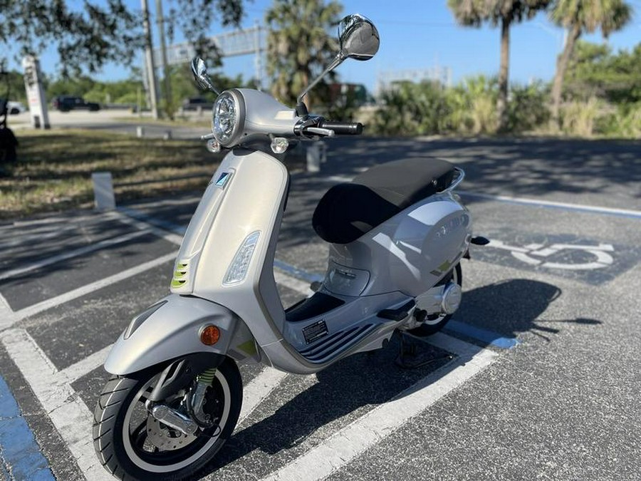 2025 Vespa Primavera 50