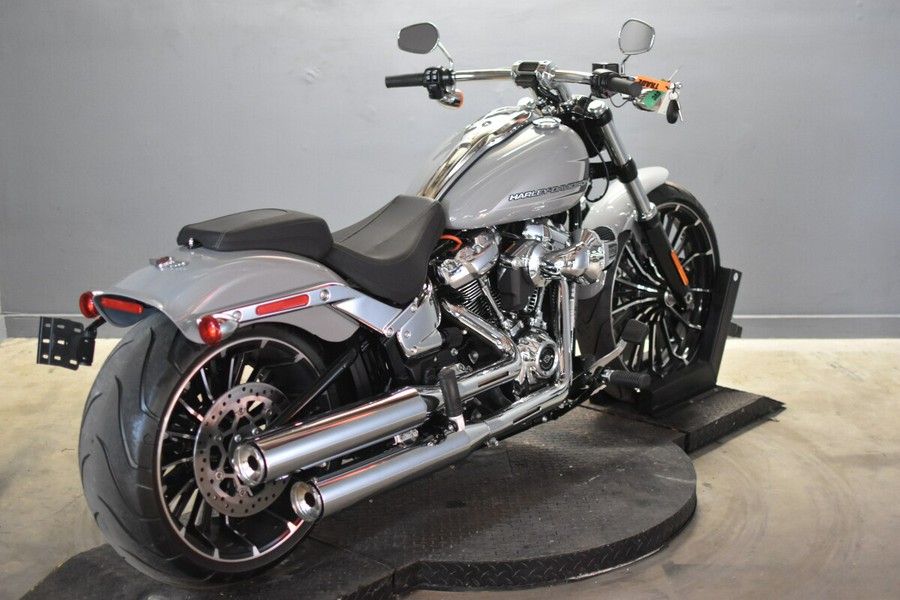 2024 Harley-Davidson Breakout 117