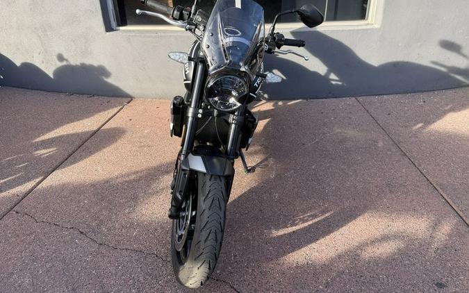 2023 Triumph Trident 660 Matte Jet Black / Matte Silver Ice