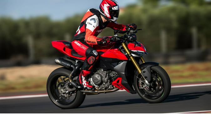 2026 Ducati Streetfighter V2 S