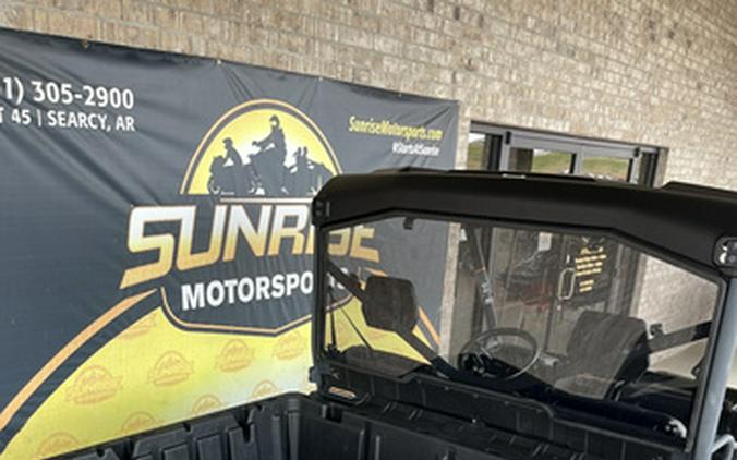 2025 Can-Am Defender XT HD9