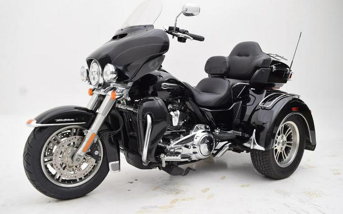 2019 Harley-Davidson® FLHTCUTG - Tri Glide® Ultra