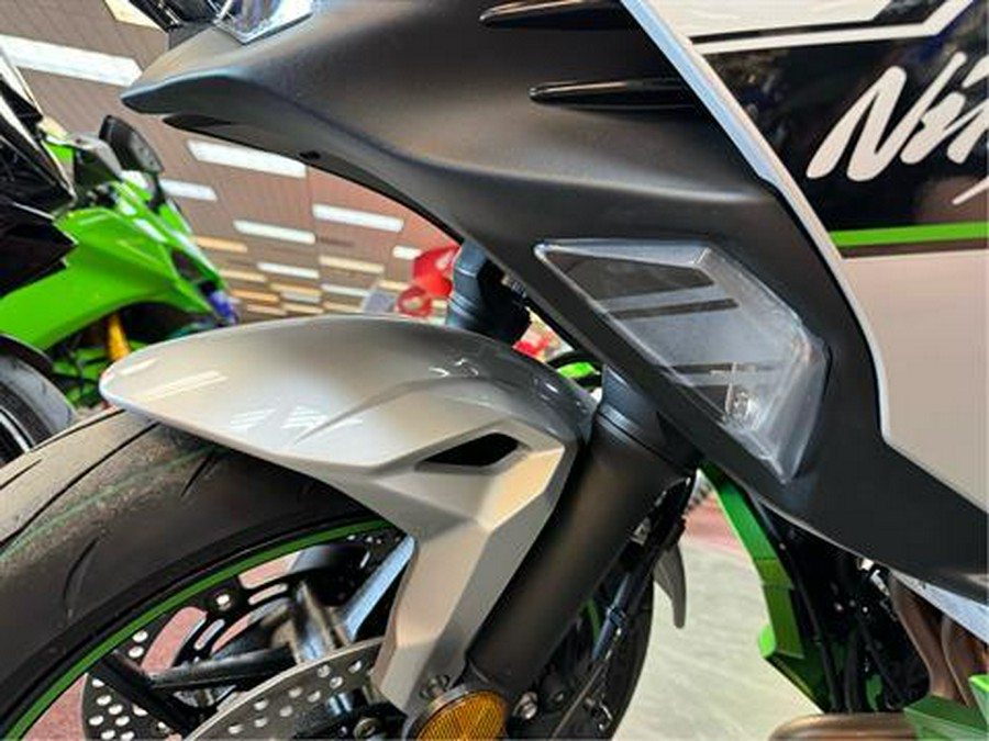 2024 Kawasaki Ninja 7 Hybrid ABS