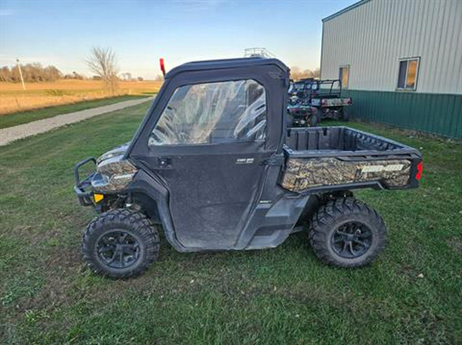 2016 Can-Am Defender XT HD8