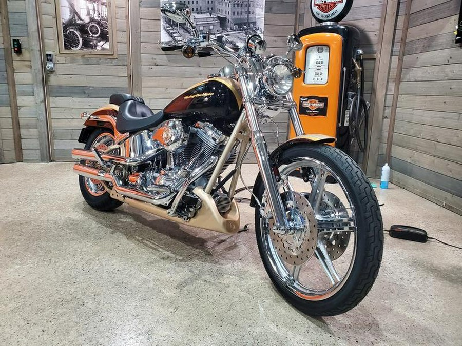 2003 Harley-Davidson® FXSTDSE CVO 100th Anniversary Deuce