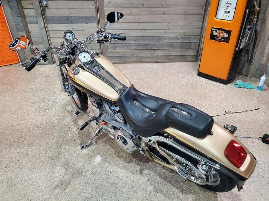 2003 Harley-Davidson® FXSTDSE CVO 100th Anniversary Deuce