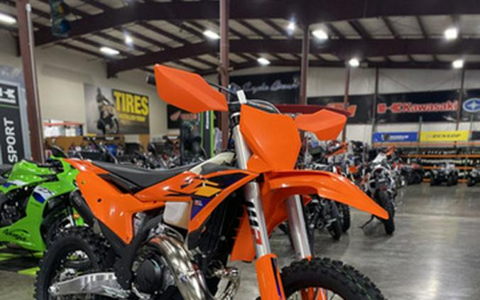 2026 KTM XC 300