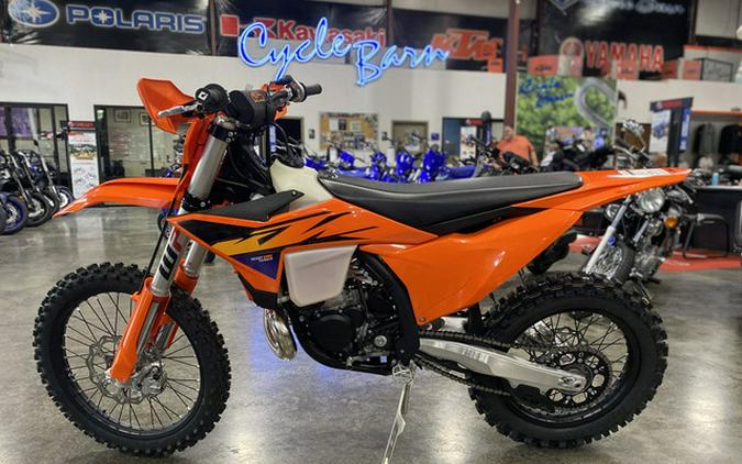 2026 KTM XC 300