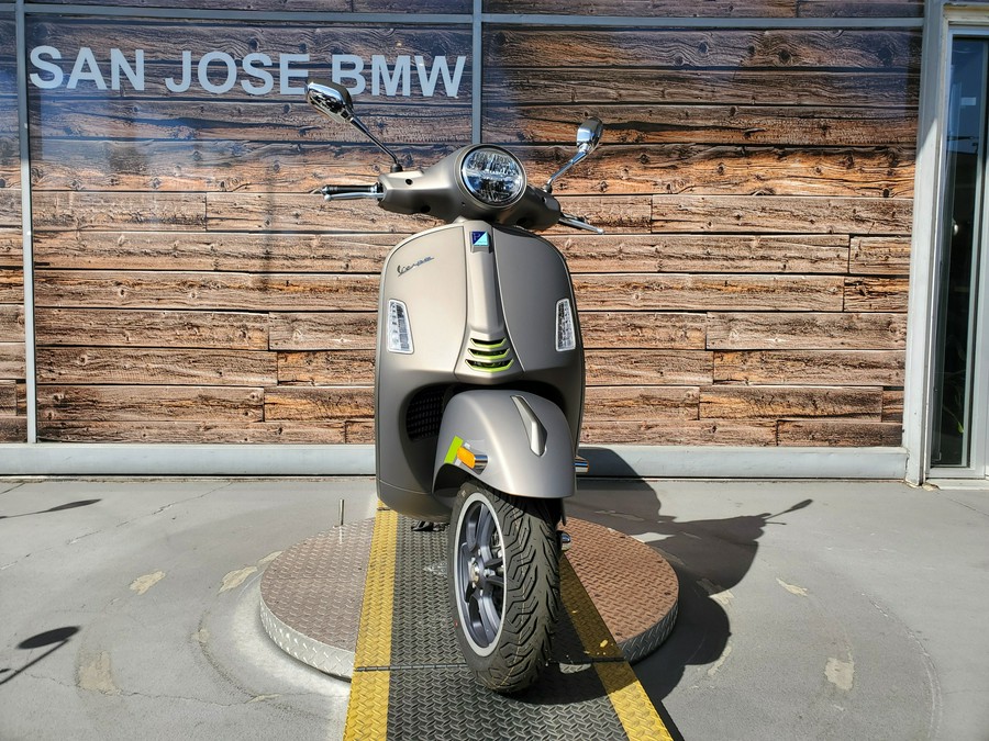2024 Vespa GTV