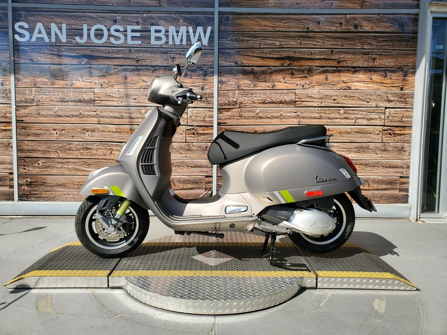 2024 Vespa GTV