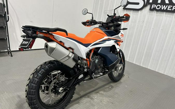 2026 KTM Adventure 890 R