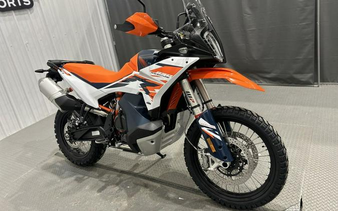 2026 KTM Adventure 890 R