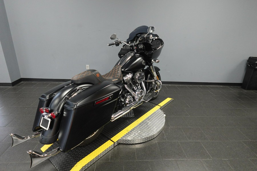 2022 Harley-Davidson Road Glide FLTRXS