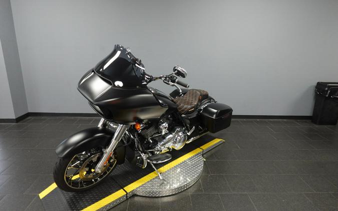 2022 Harley-Davidson Road Glide FLTRXS