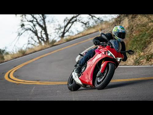 2022 Ducati SuperSport 950 S Review | Motorcyclist