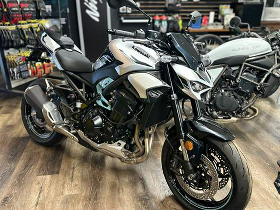 2025 Kawasaki Z900 ABS