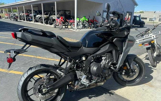 2025 Yamaha TRACER 9
