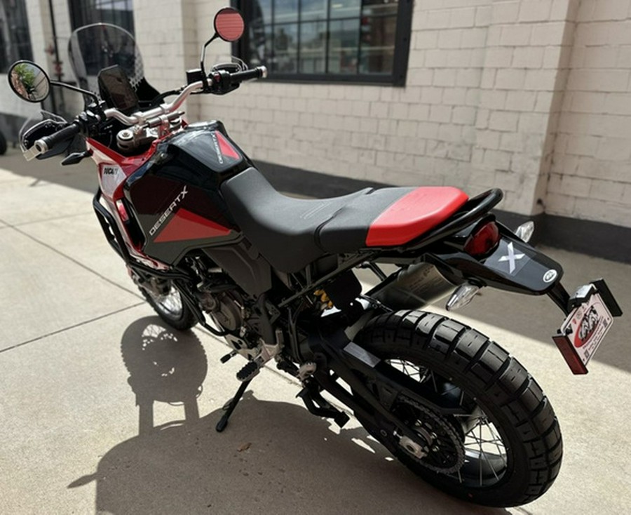 2025 Ducati DesertX Discovery