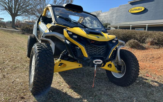 2024 Can-Am Maverick R X rs With SMART-SHOX