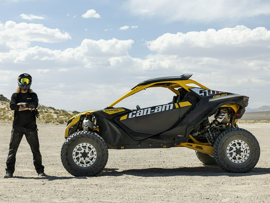 2024 Can-Am Maverick R X rs With SMART-SHOX