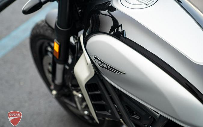 2023 Ducati Scrambler Next-Gen Icon Thrilling Black