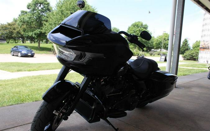 2024 Harley-Davidson® FLTRX - Road Glide®