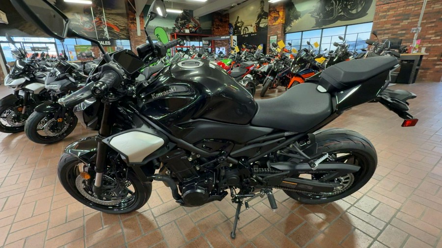 2025 Kawasaki Z900 ABS