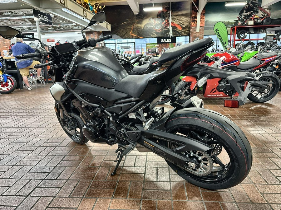 2025 Kawasaki Z900 ABS