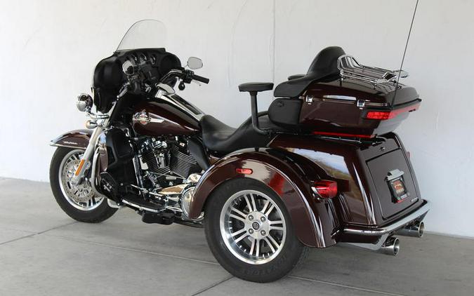 2022 Harley-Davidson® FLHTCUTG - Tri Glide® Ultra