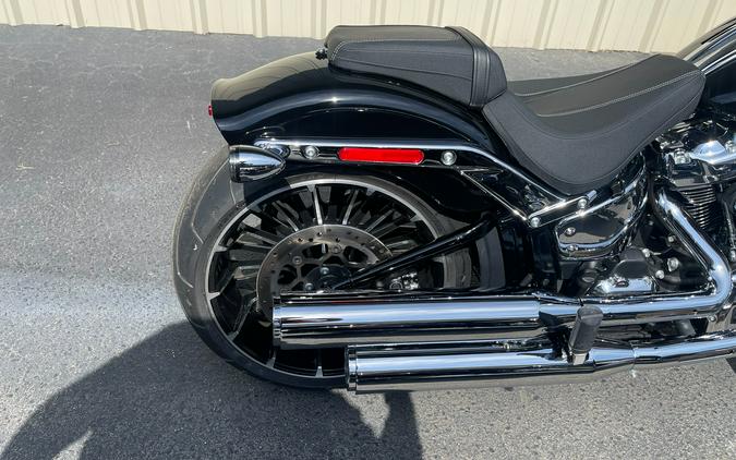 2025 Harley-Davidson Breakout®