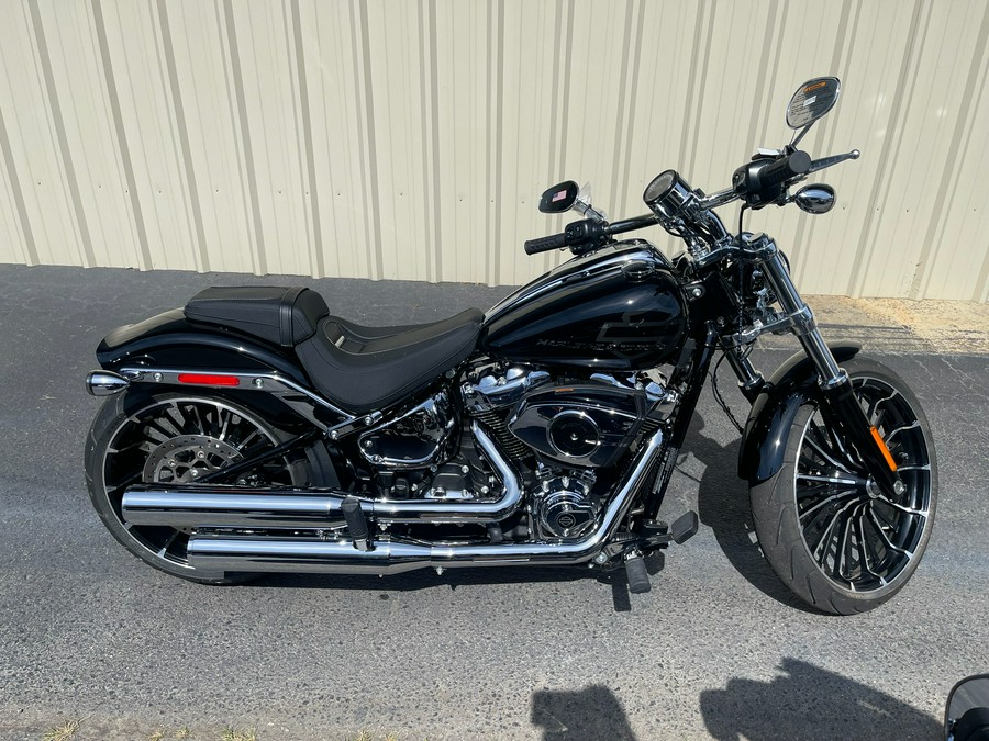 2025 Harley-Davidson Breakout®