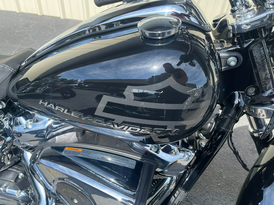 2025 Harley-Davidson Breakout®