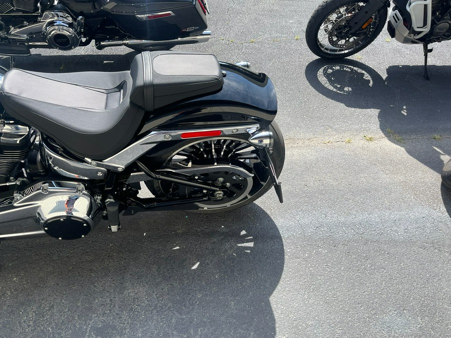 2025 Harley-Davidson Breakout®