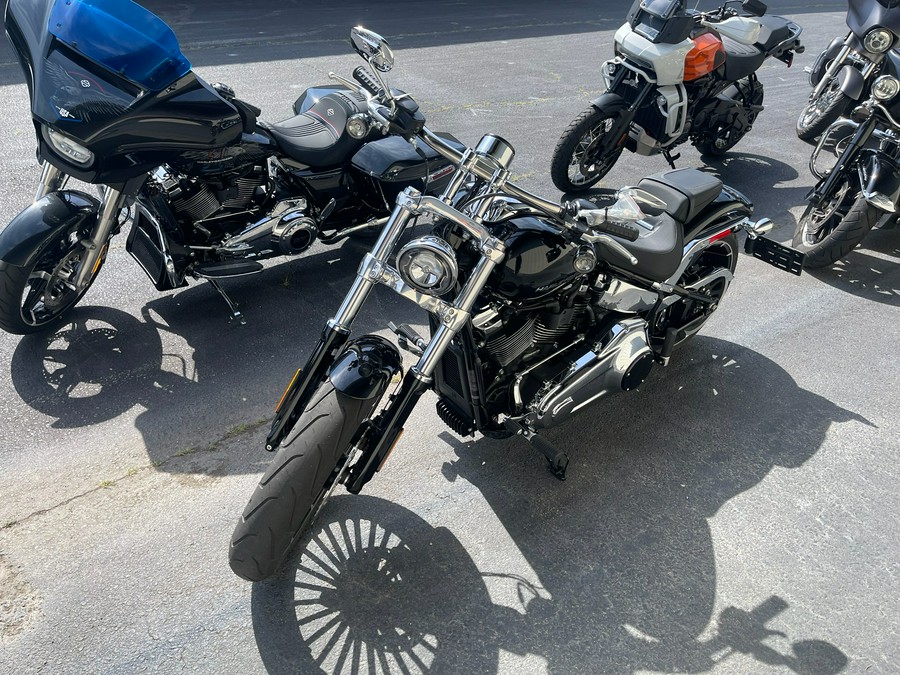 2025 Harley-Davidson Breakout®