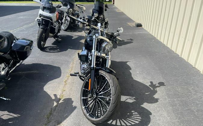 2025 Harley-Davidson Breakout®