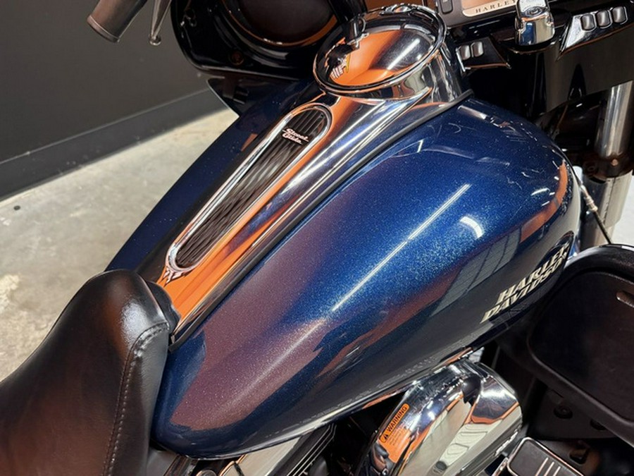 2016 Harley-Davidson Street Glide FLHXS - Special
