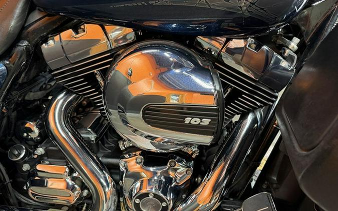 2016 Harley-Davidson Street Glide FLHXS - Special