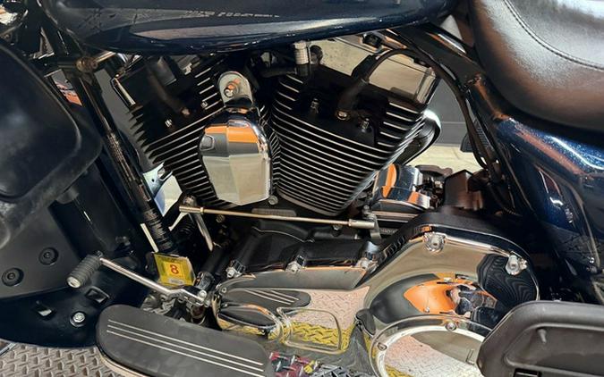 2016 Harley-Davidson Street Glide FLHXS - Special