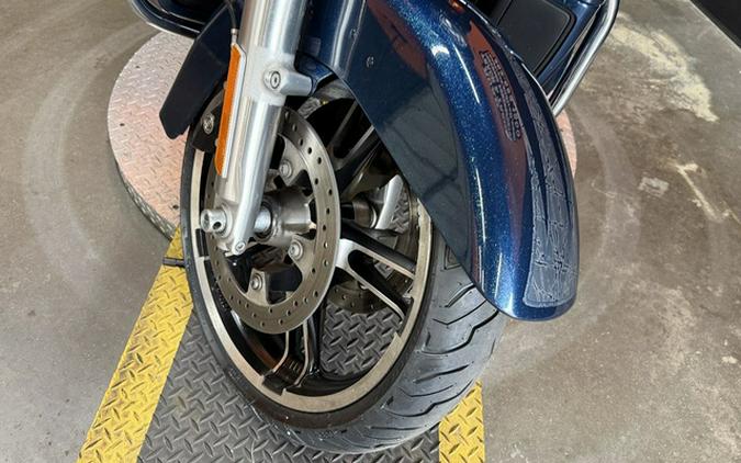 2016 Harley-Davidson Street Glide FLHXS - Special