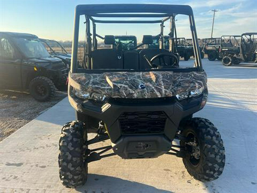 2024 Can-Am Defender MAX DPS HD7