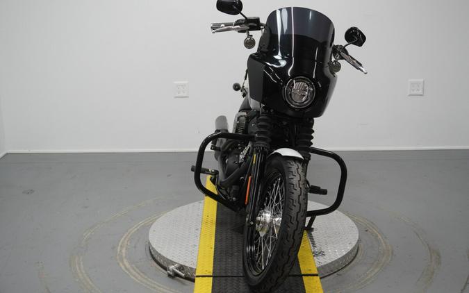 2021 Harley-Davidson® Street Bob® 114 Stone Washed White Pearl