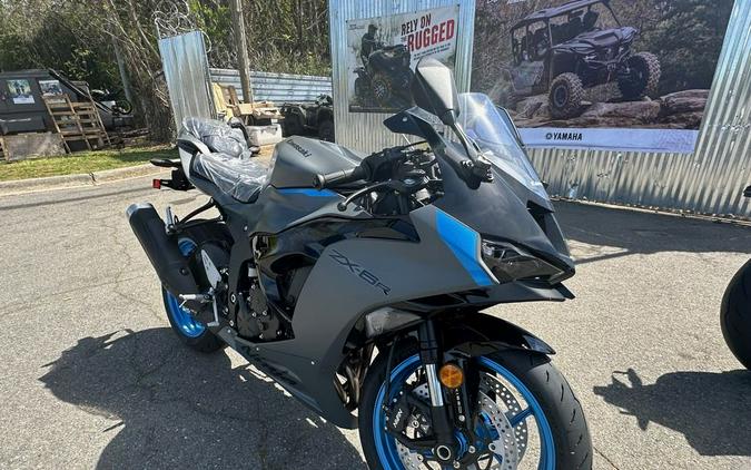 2026 Kawasaki Ninja® ZX™-6R Base