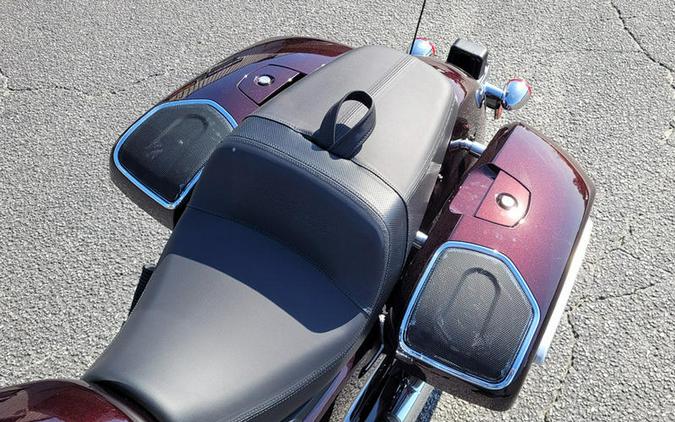 2026 Indian Motorcycle® Challenger® Limited 112 w/PowerBand Audio Crimson