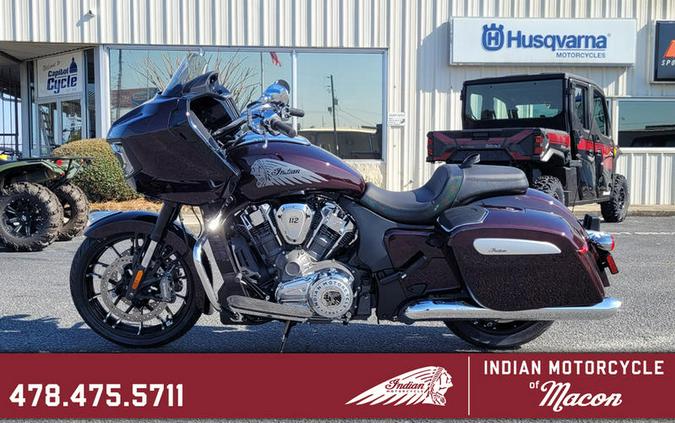 2026 Indian Motorcycle® Challenger® Limited 112 w/PowerBand Audio Crimson