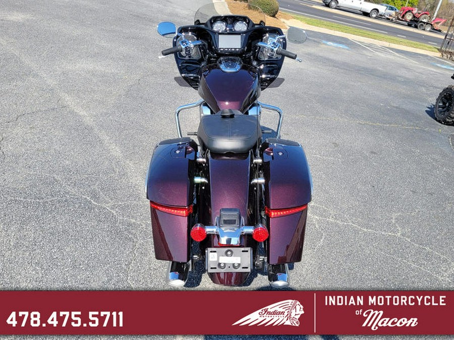 2026 Indian Motorcycle® Challenger® Limited 112 w/PowerBand Audio Crimson