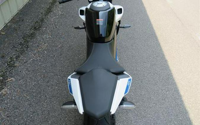 2024 CFMOTO 300NK