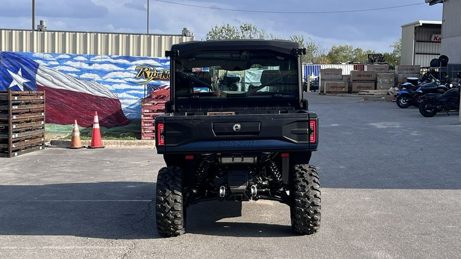 2026 Can-Am® Defender MAX XT CAB HD11