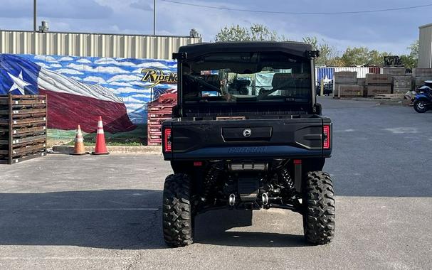 2026 Can-Am® Defender MAX XT CAB HD11