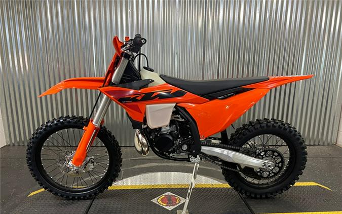 2025 KTM 300 XC